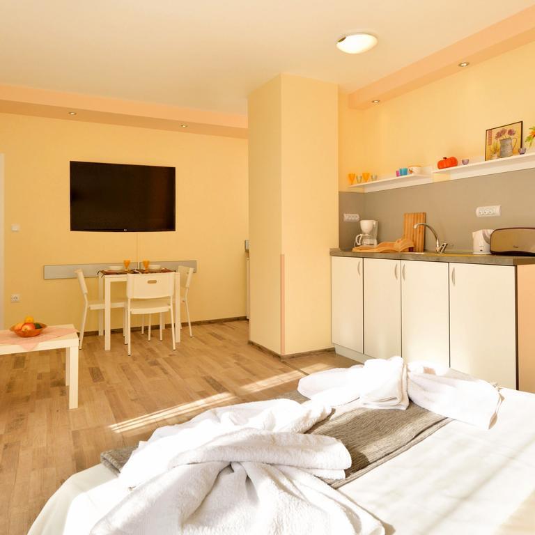 Central Studio #3 Burgas Exterior photo